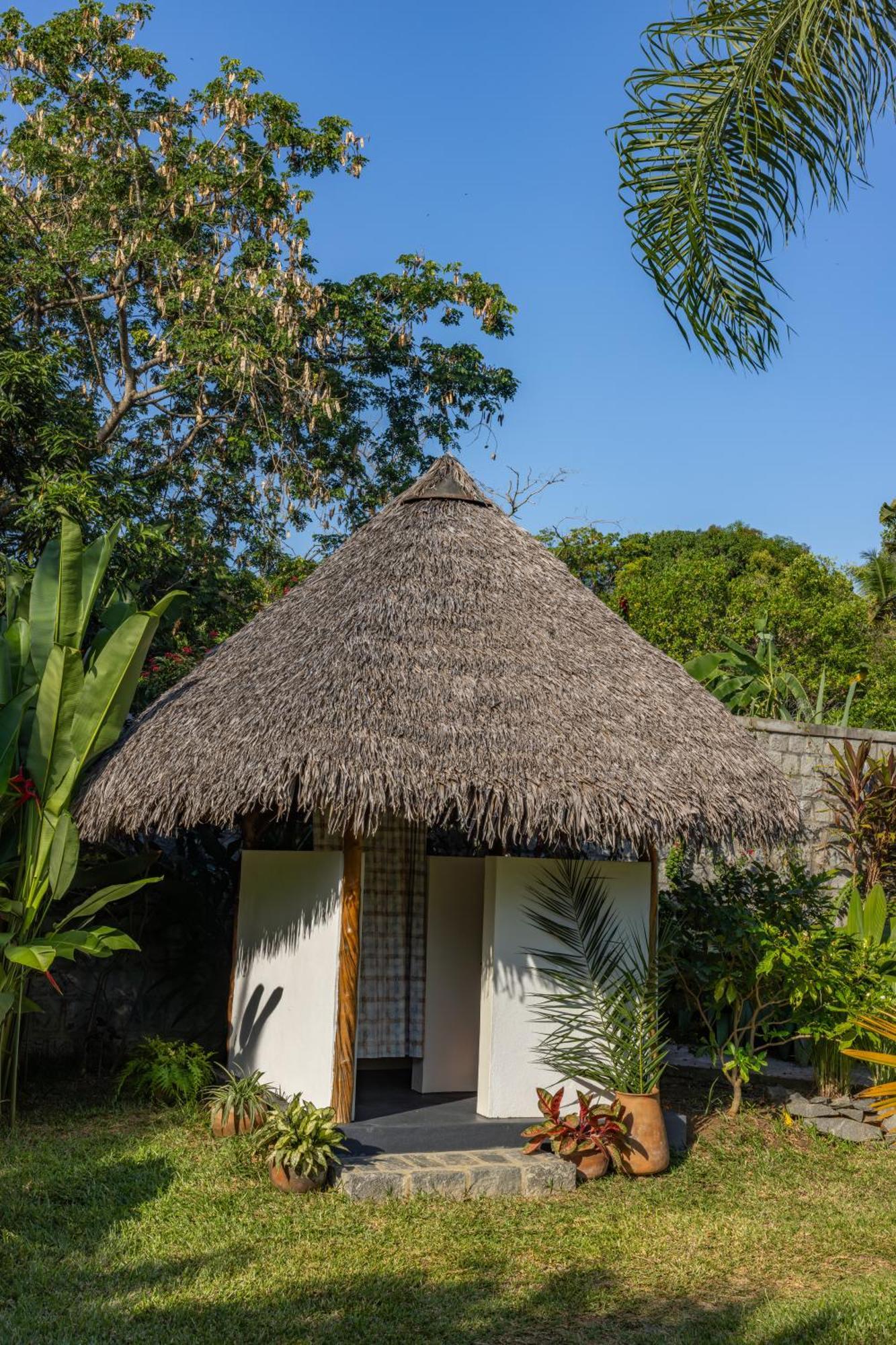 Komba Cabana Nosy Komba Exterior photo